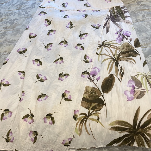 Gorgeous Vince Skirt - Picture 10 of 16